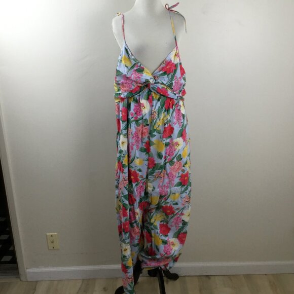 Old Navy Cropped Twist Front Smocked Floral Garden Wide Leg Jumpsuit xl - Picture 3 of 11